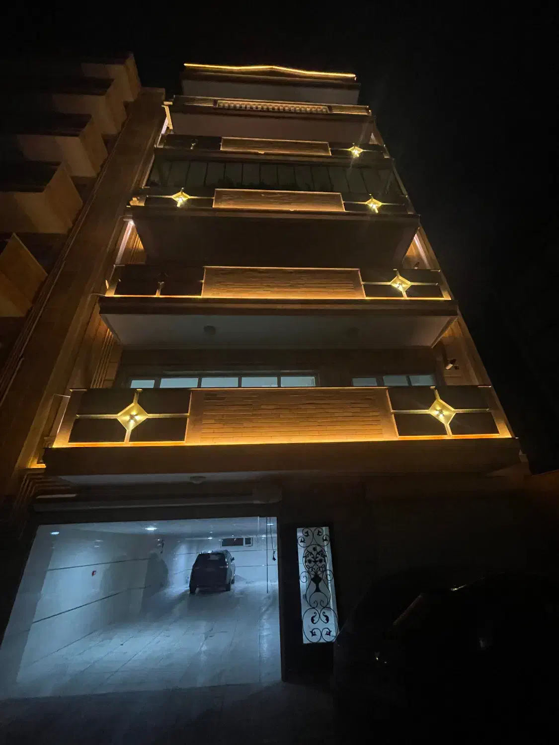 0170d3f9-5505-41f8-9641-f38254a161d9