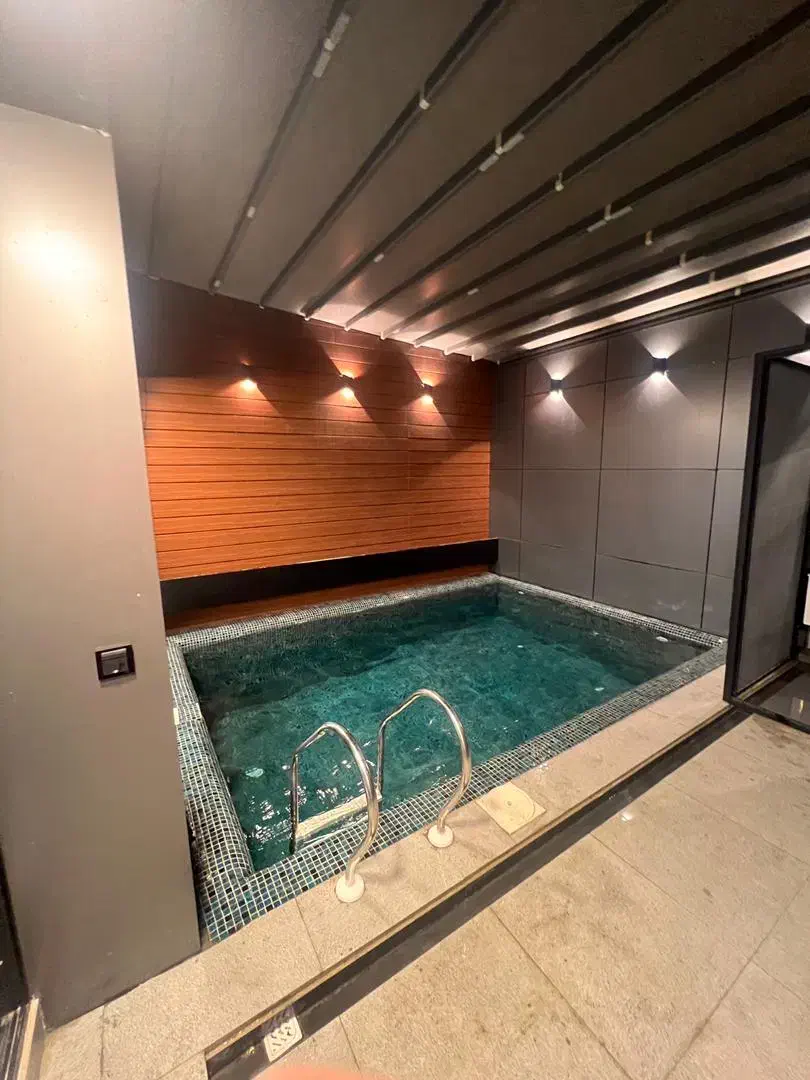 0291f255-462e-48bd-8dc5-21d9206a901c