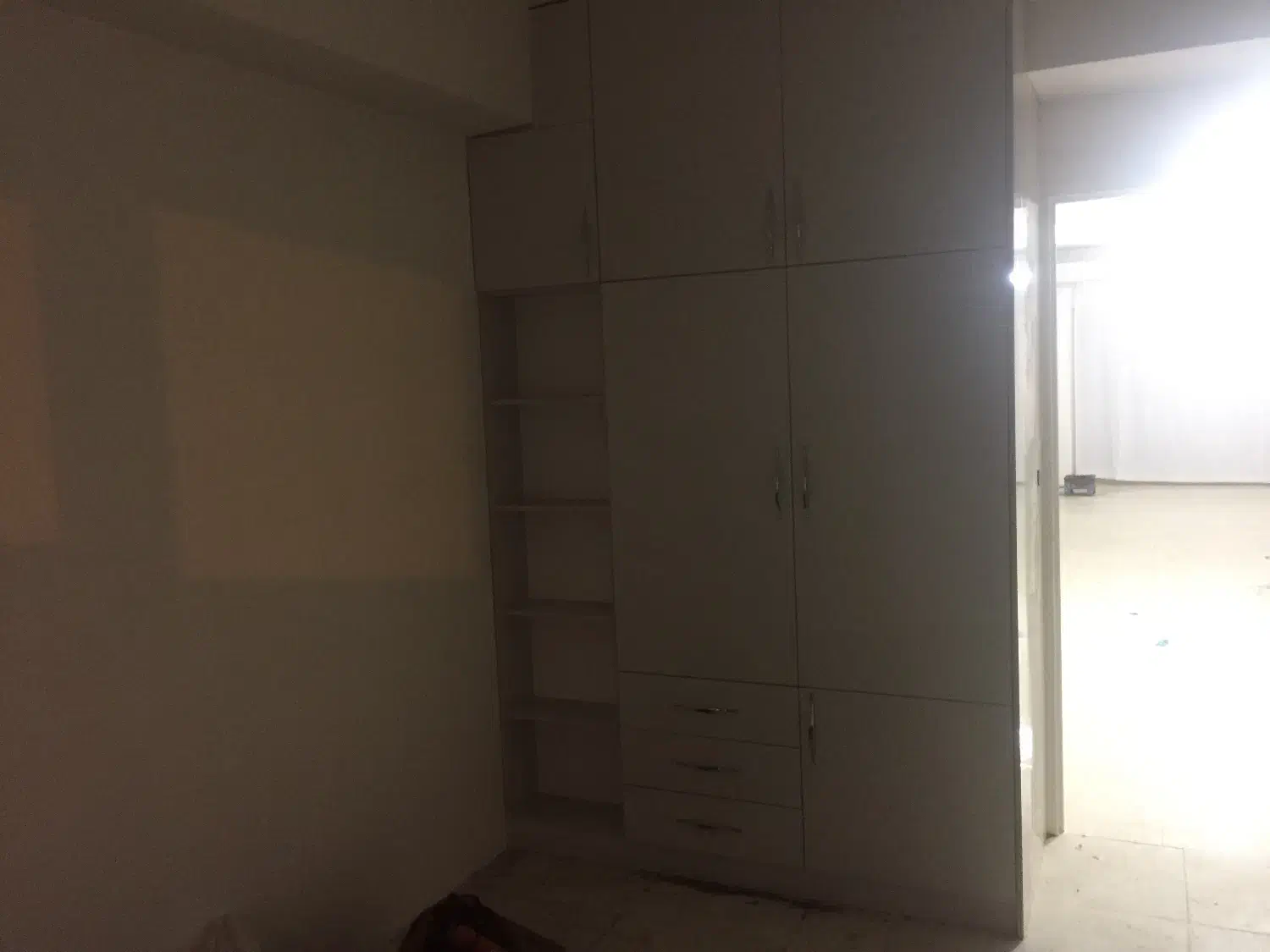 03efdb4c-3c12-4fb6-8ad4-517d26e9456d