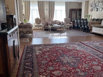 0d431928-7c9b-4ad8-be67-c3995348c5e2