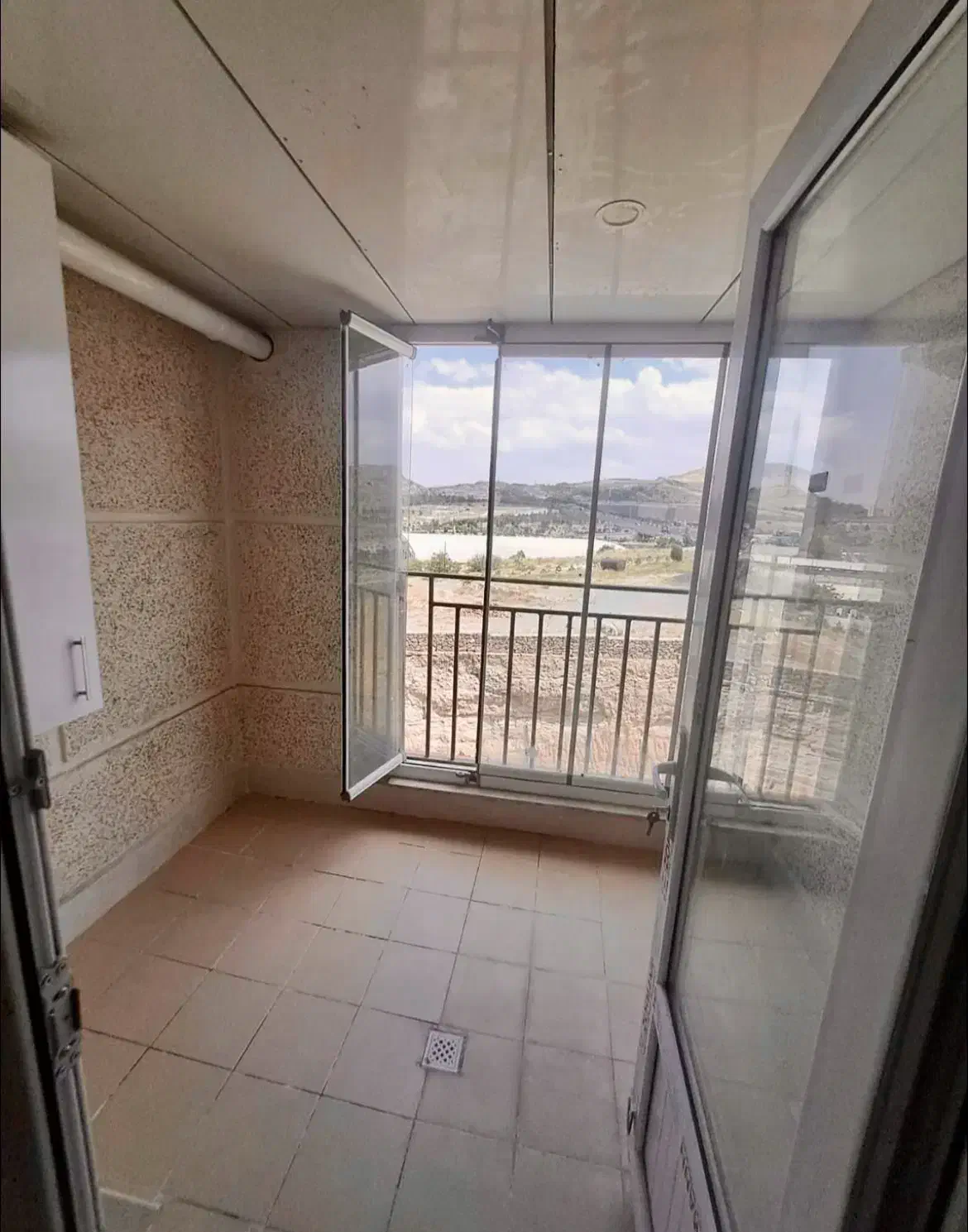 16241fe3-4d3c-401e-ae80-1f15d8aeeaa8