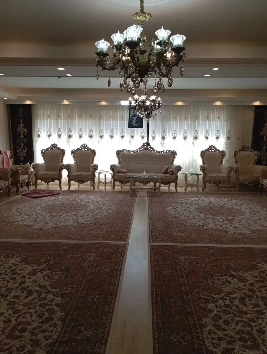 1ed1f647-7bd9-4ae4-a176-ef02d19beb1f