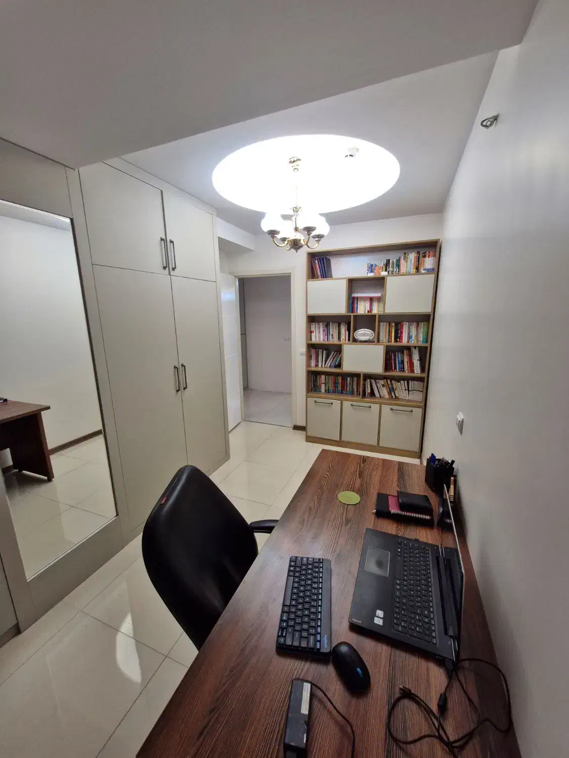 223dd91a-84ae-45a5-8350-23d0829ee0eb