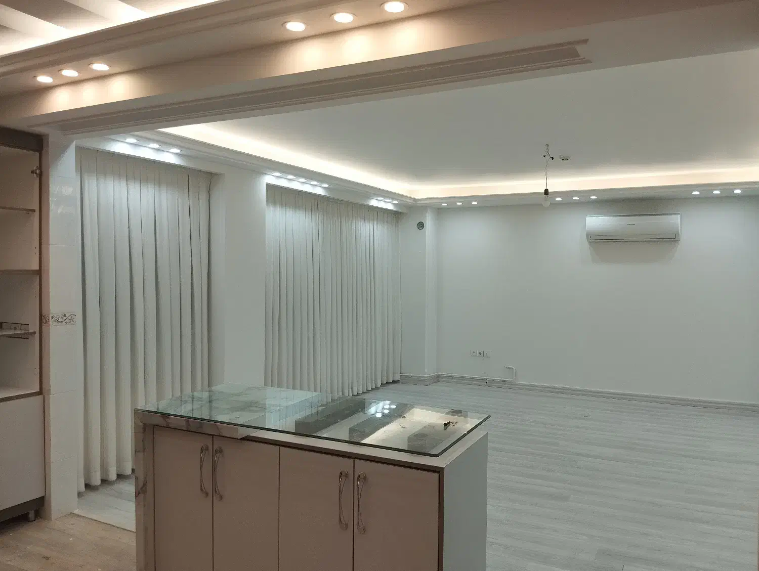 274d0cd9-0241-42eb-974a-28771de22e3d