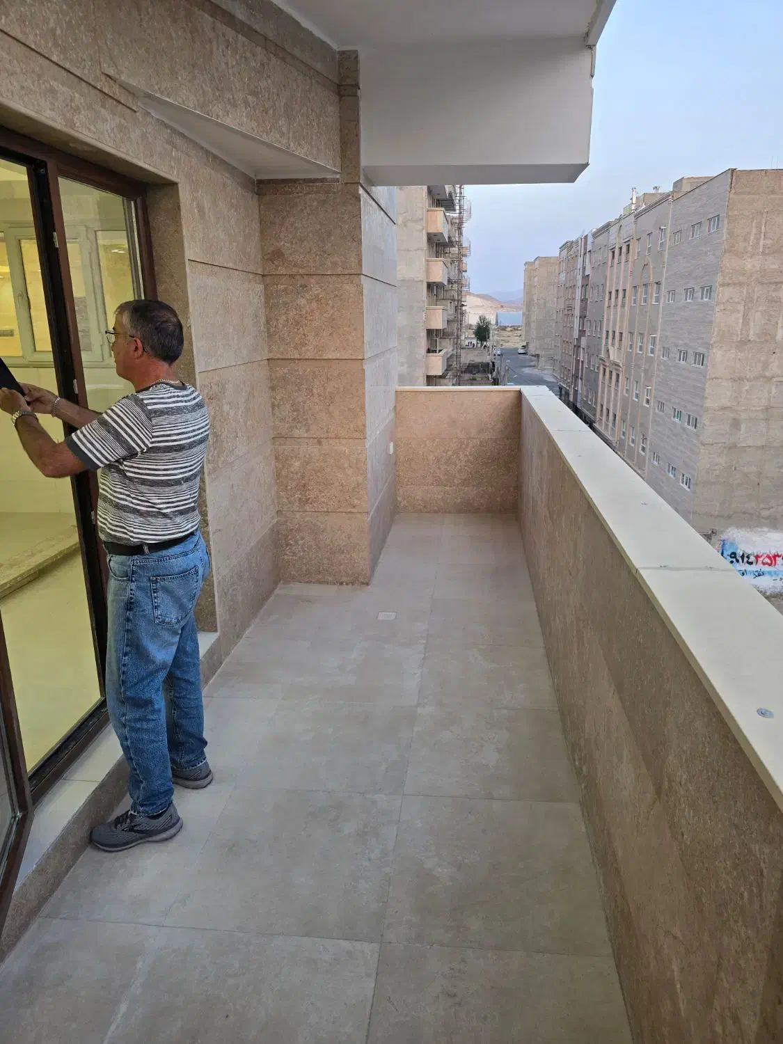 3baa3967-dcdb-40c1-9248-e89f8dd138ce