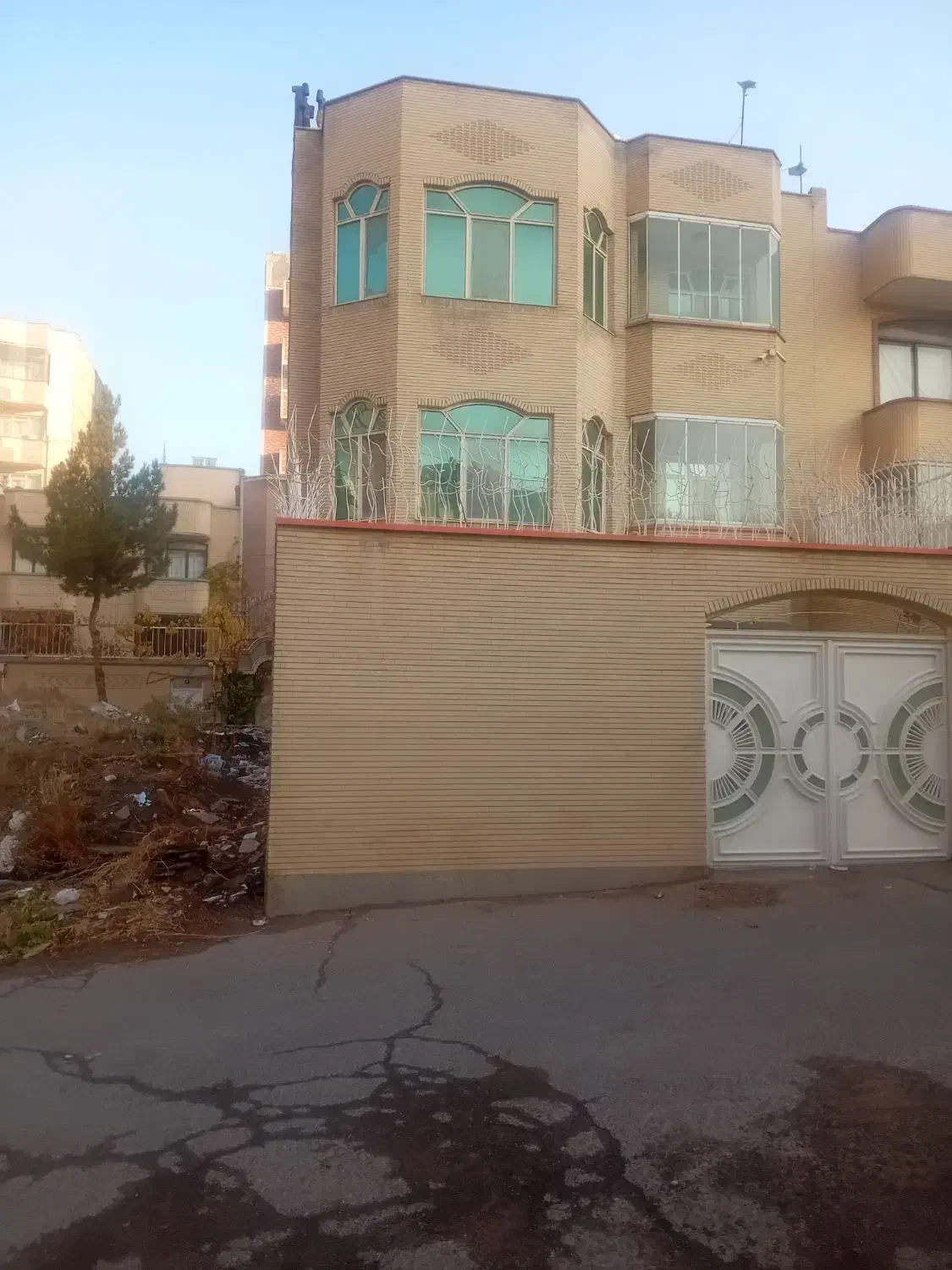 3ebed151-2372-4012-a70e-e4bec7597908