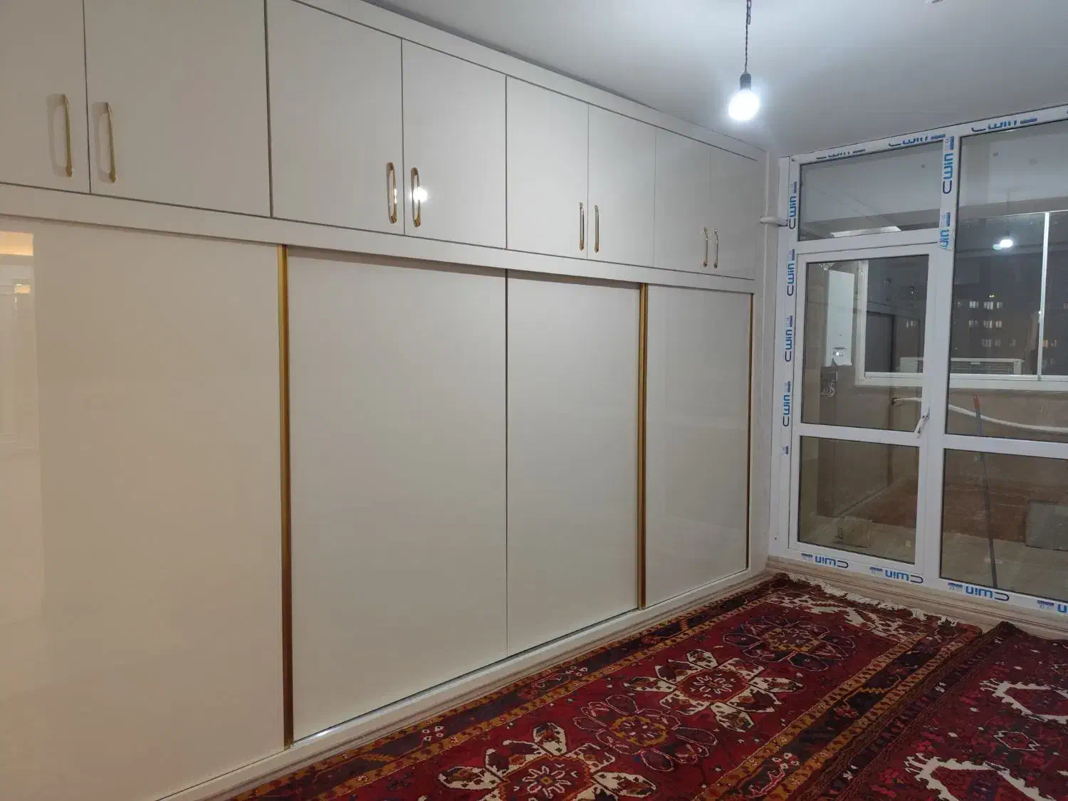 50572e9b-cfc6-45a6-9221-dc8608f8281f