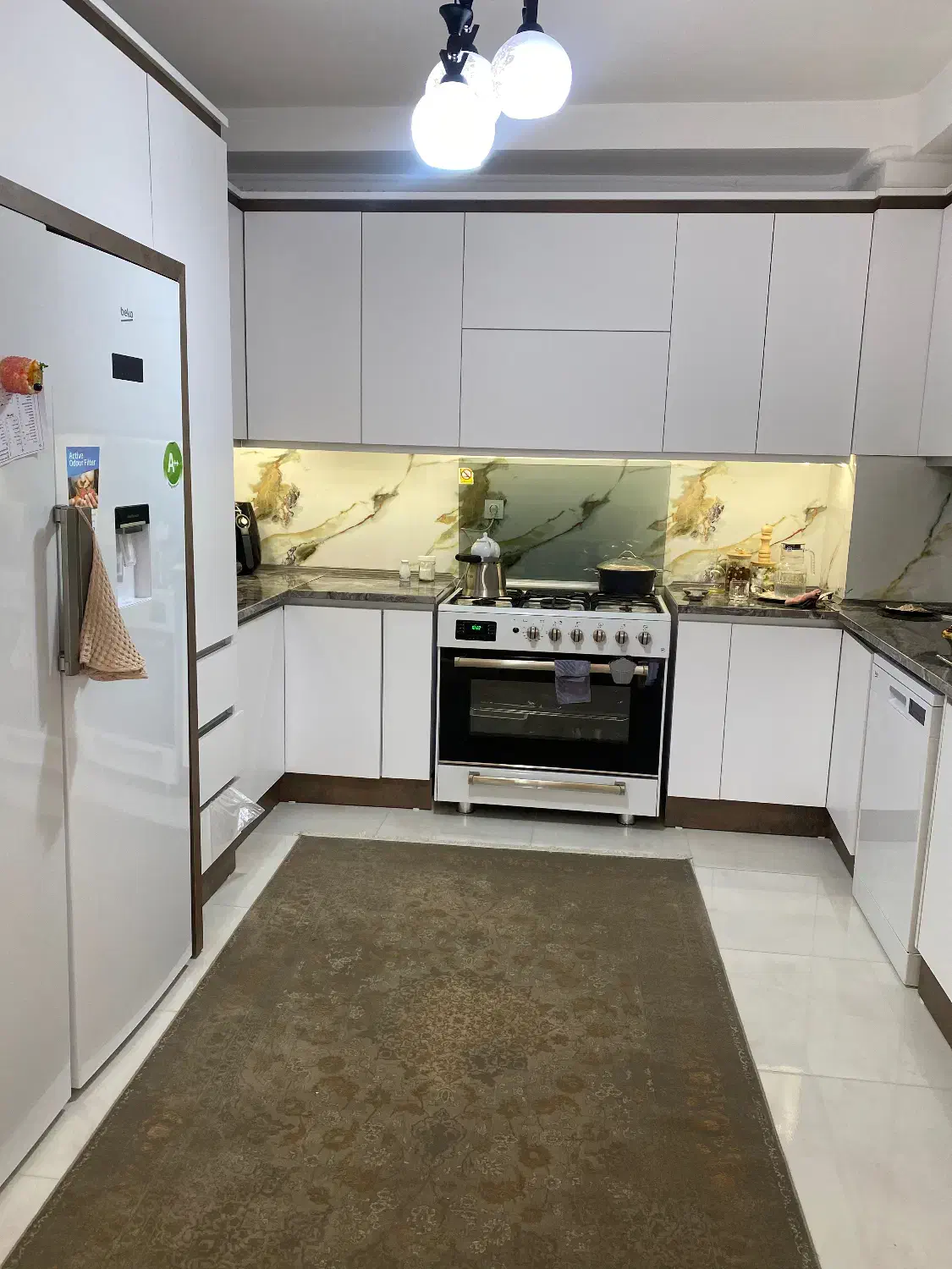 6db30c58-3aa0-428a-a0a2-08412589c76d