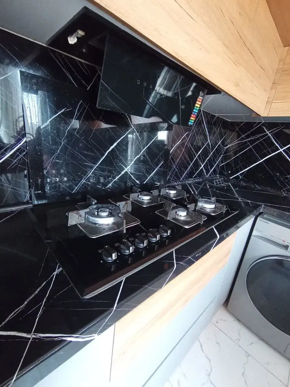 810db95d-a86d-4d3e-9f35-a8286f9d247e