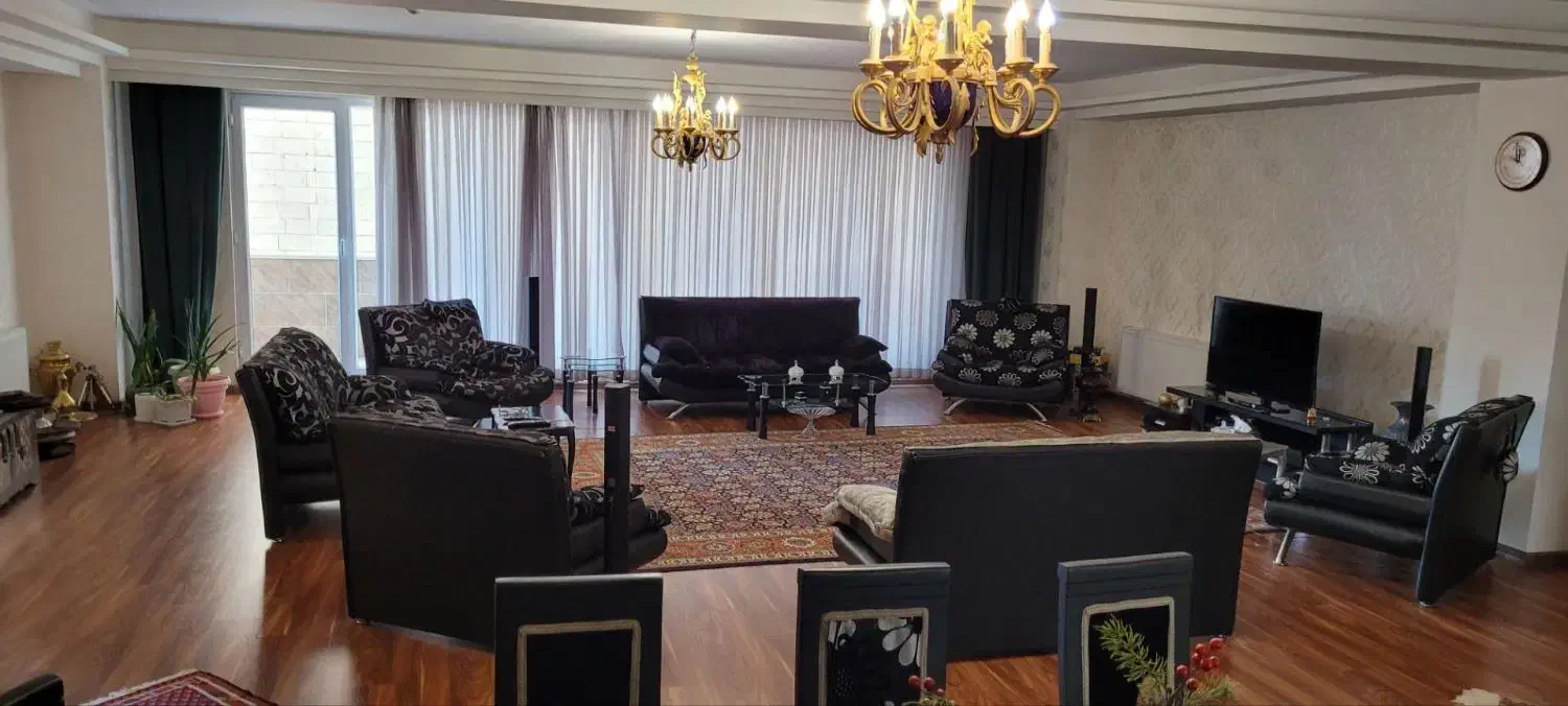 825f7a7d-b1dc-4ca9-89a2-d508ae996e84