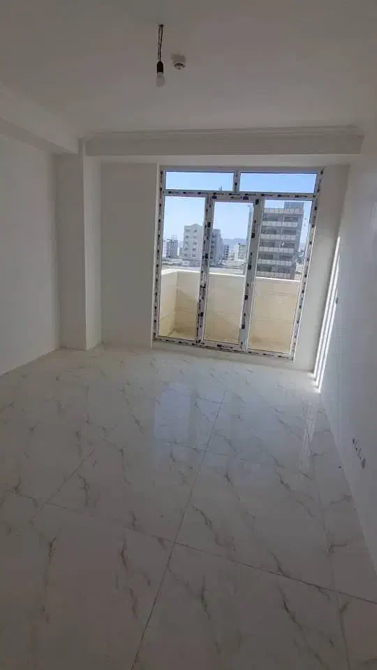 833e9b2d-cc98-46e4-9d8f-3e029b867bca