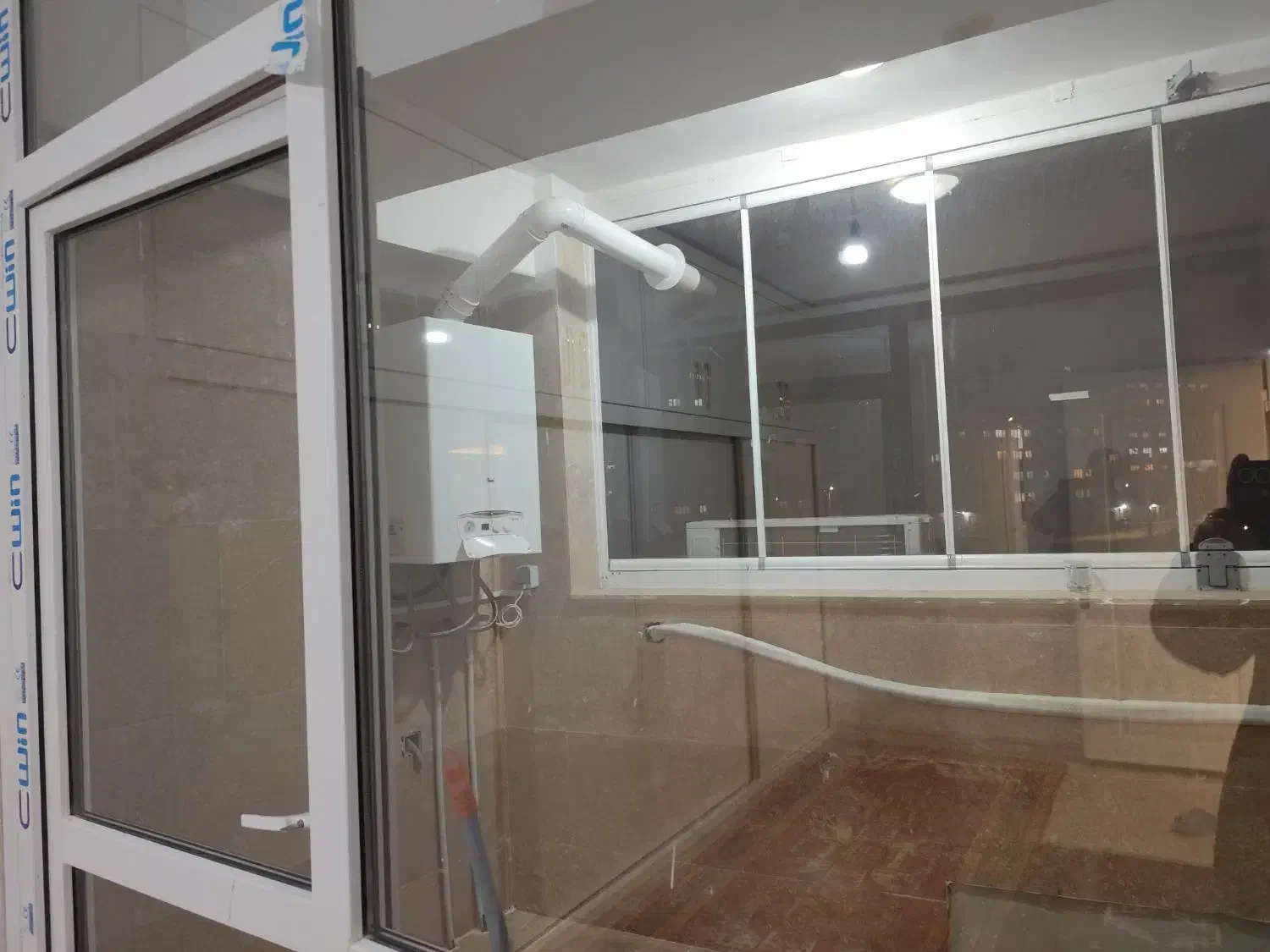 8ed2ebed-2289-4538-8c81-213f4880e2e9