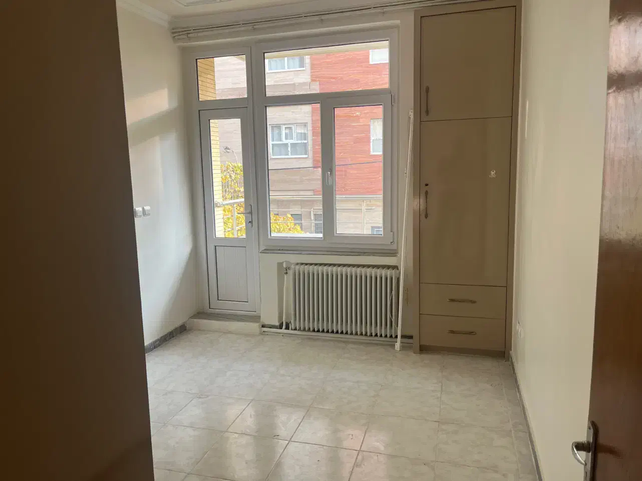 9c1ec8a9-aa36-4f91-a045-bb6e74d6b9cf