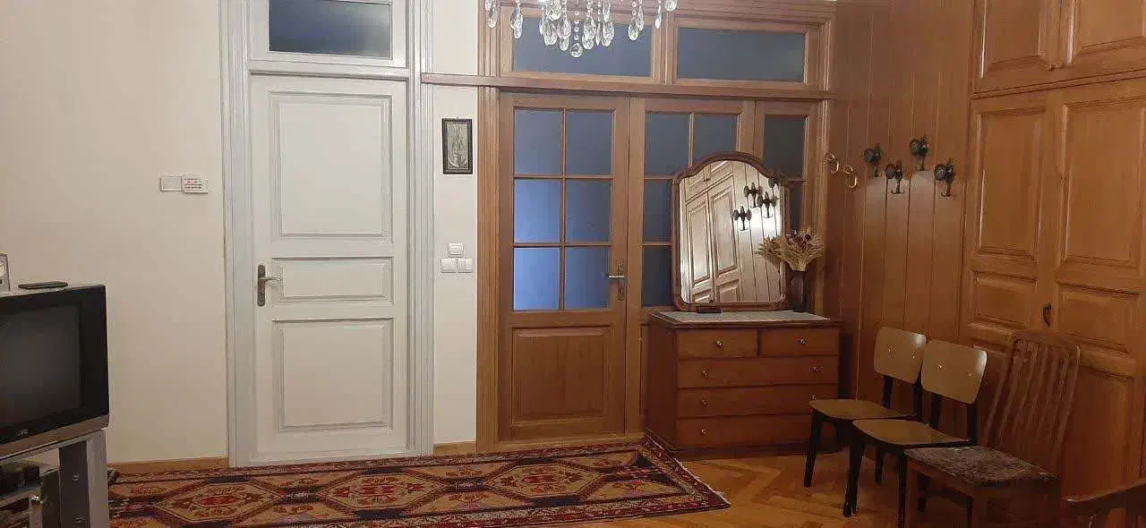 af37a345-c7de-4421-aa77-fdb2ccd6352b