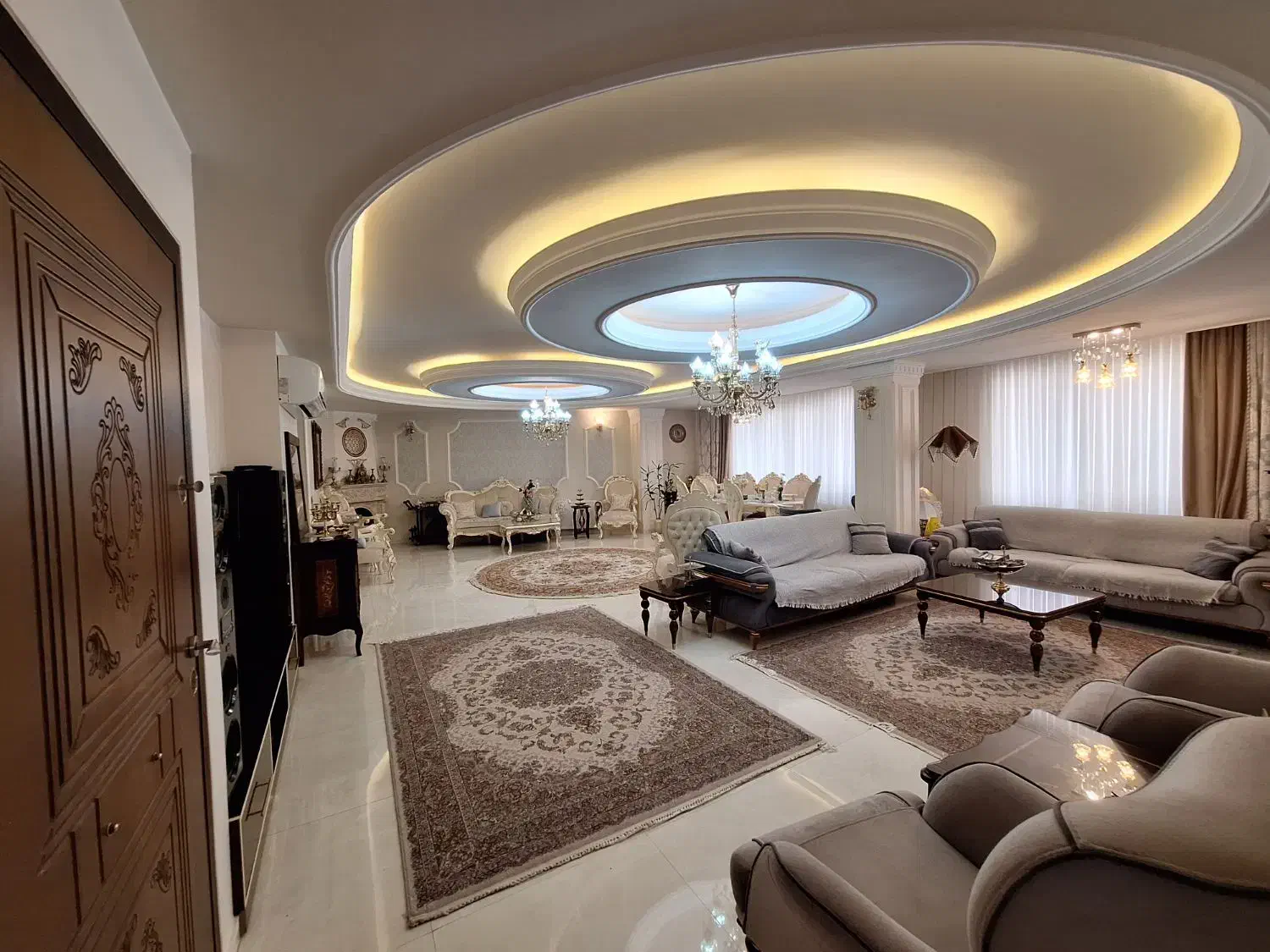 b5054ff3-1c29-467f-bef7-ea049a5a52d0