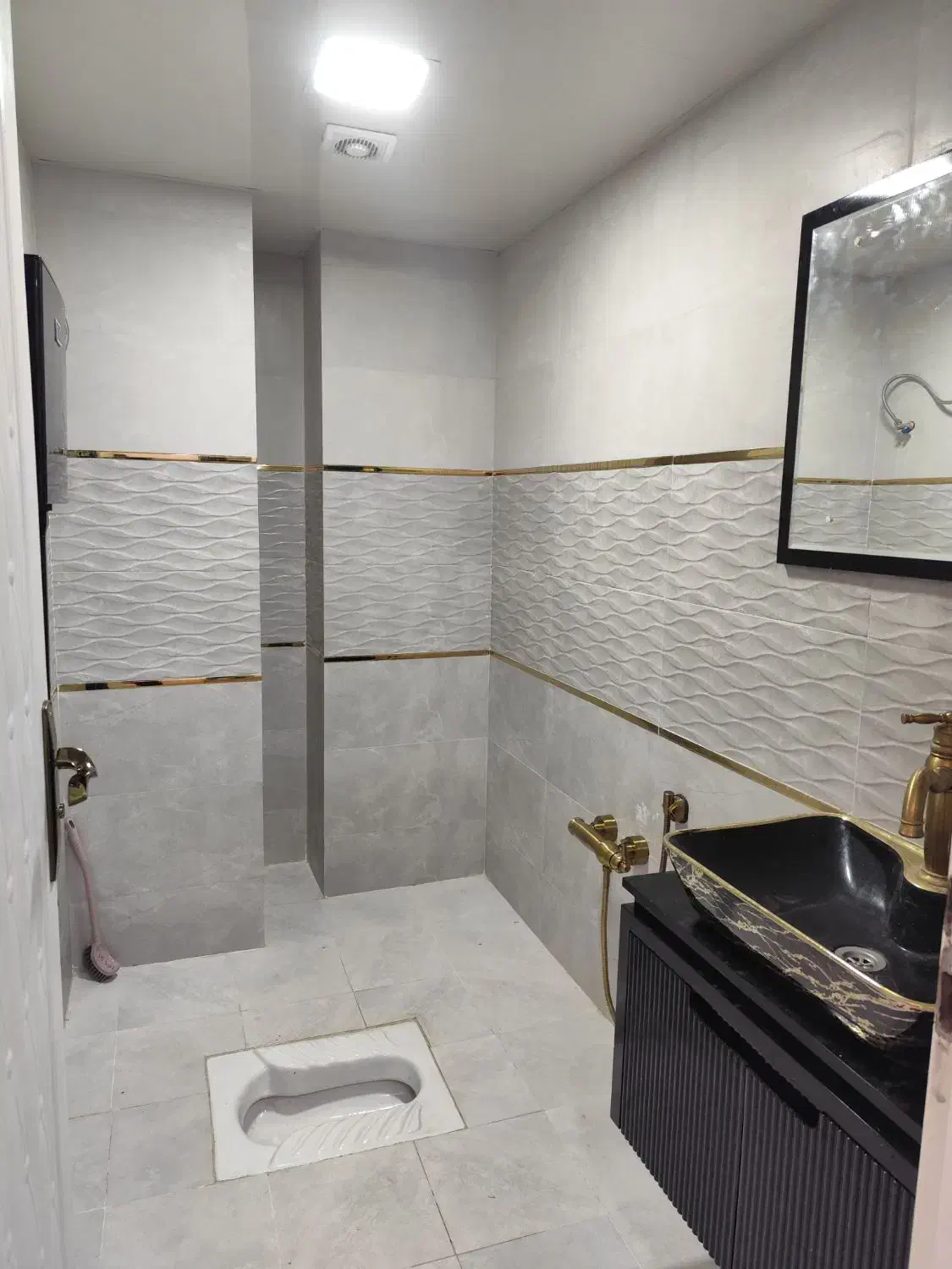 c8c27b13-75a8-41bd-ab85-aeb0c0691706