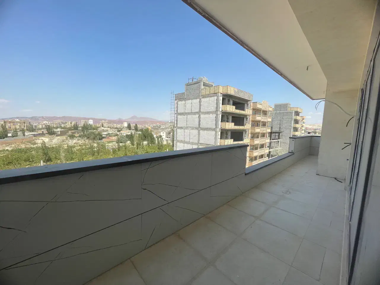 cbae05f5-5756-4102-8680-126bf1954433