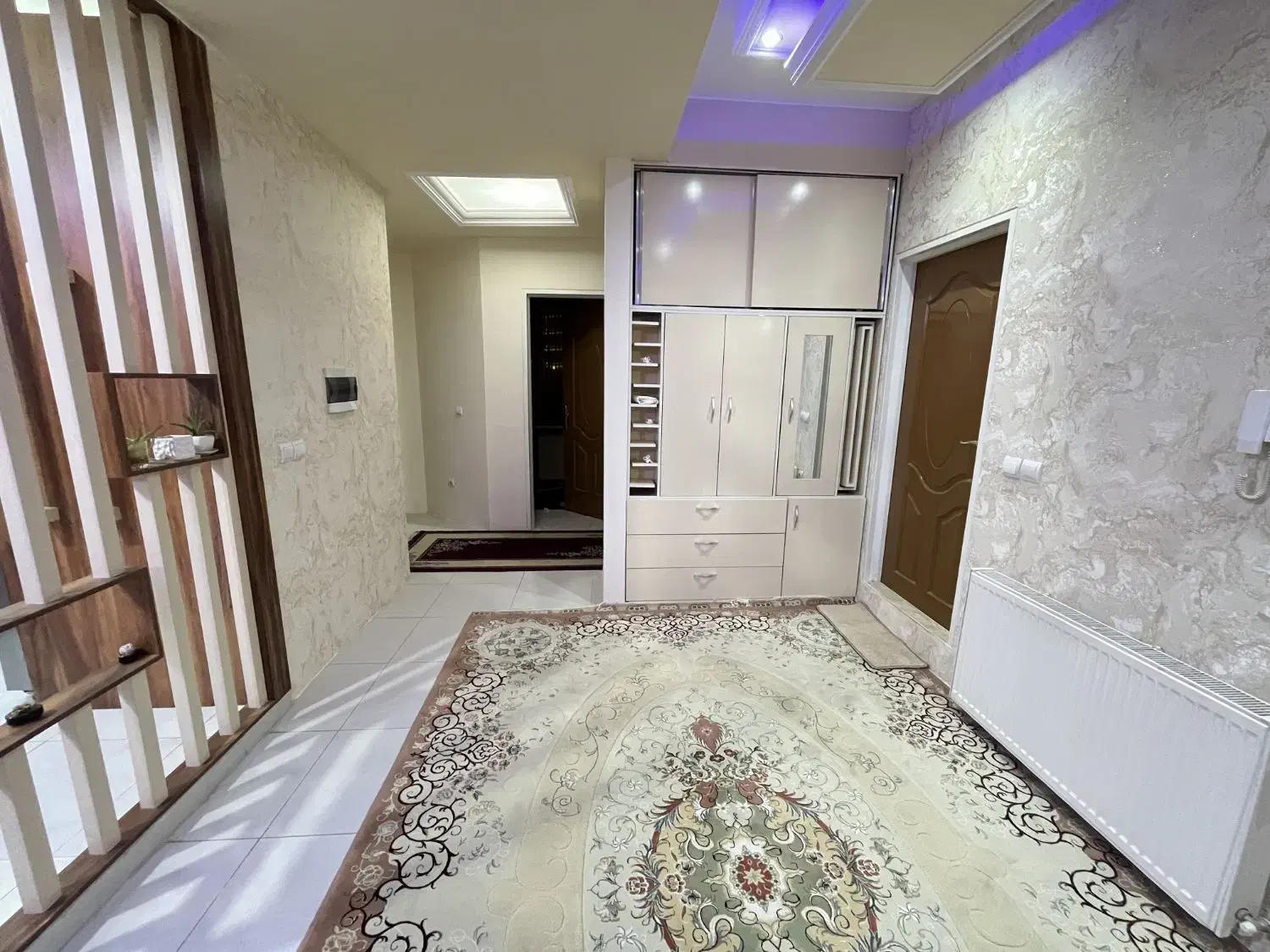 cc3017f4-5b87-484d-8155-dd692a7ef4e5