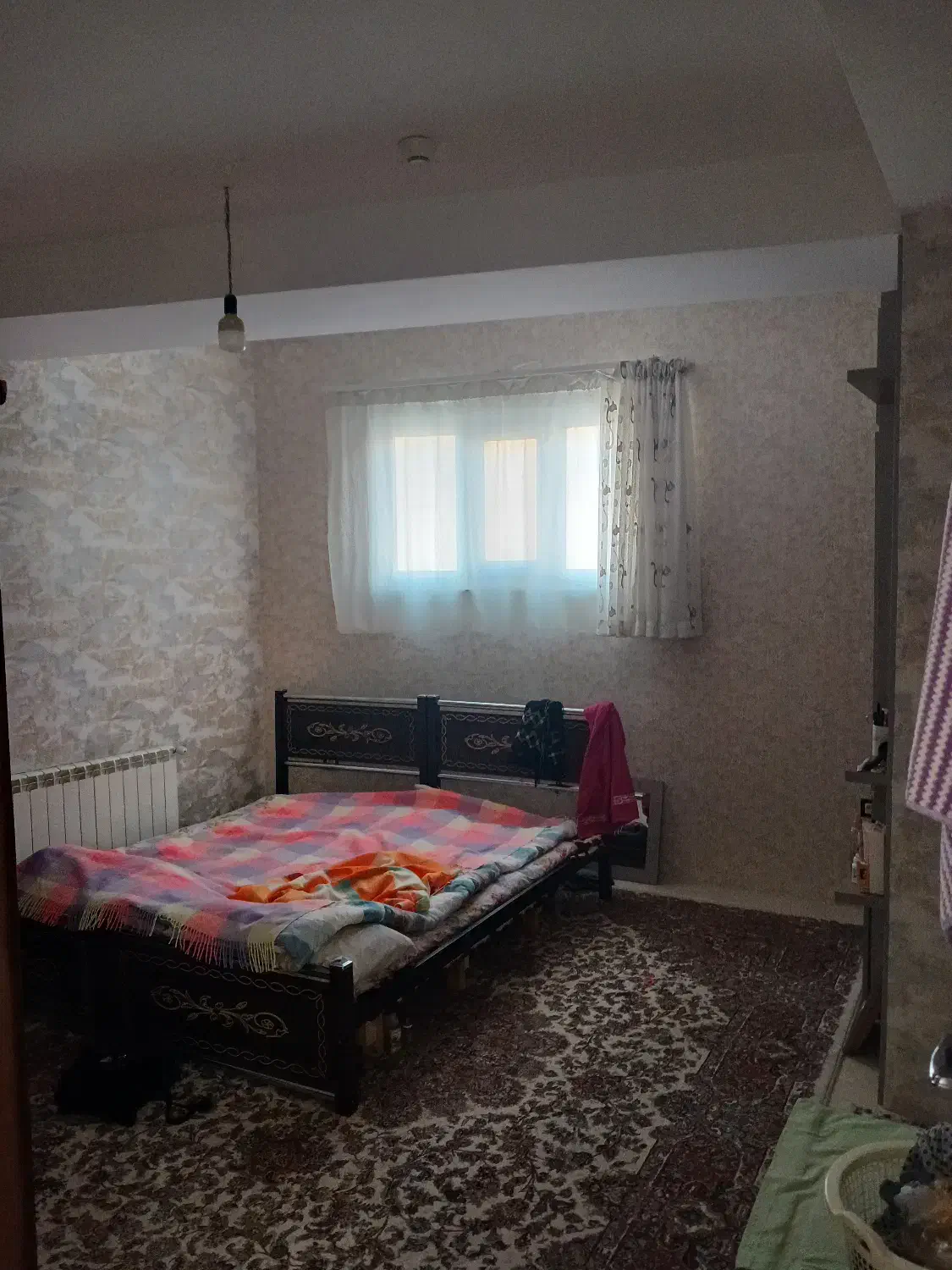 d9402815-3aa7-494e-9a9a-5cade1a24b68