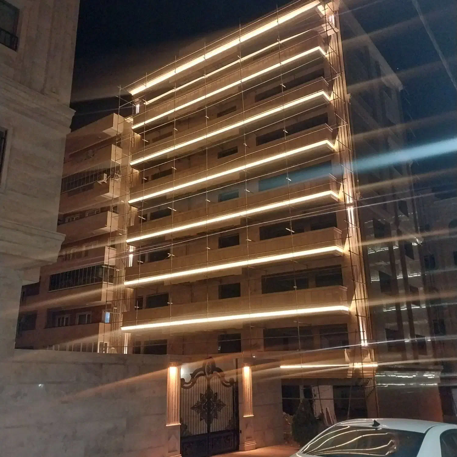 dab7b611-f213-4cd7-98e7-42e469de5b7f