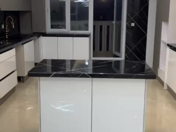 e01c2a2b-16fa-4902-b0f9-29eef5f74b46