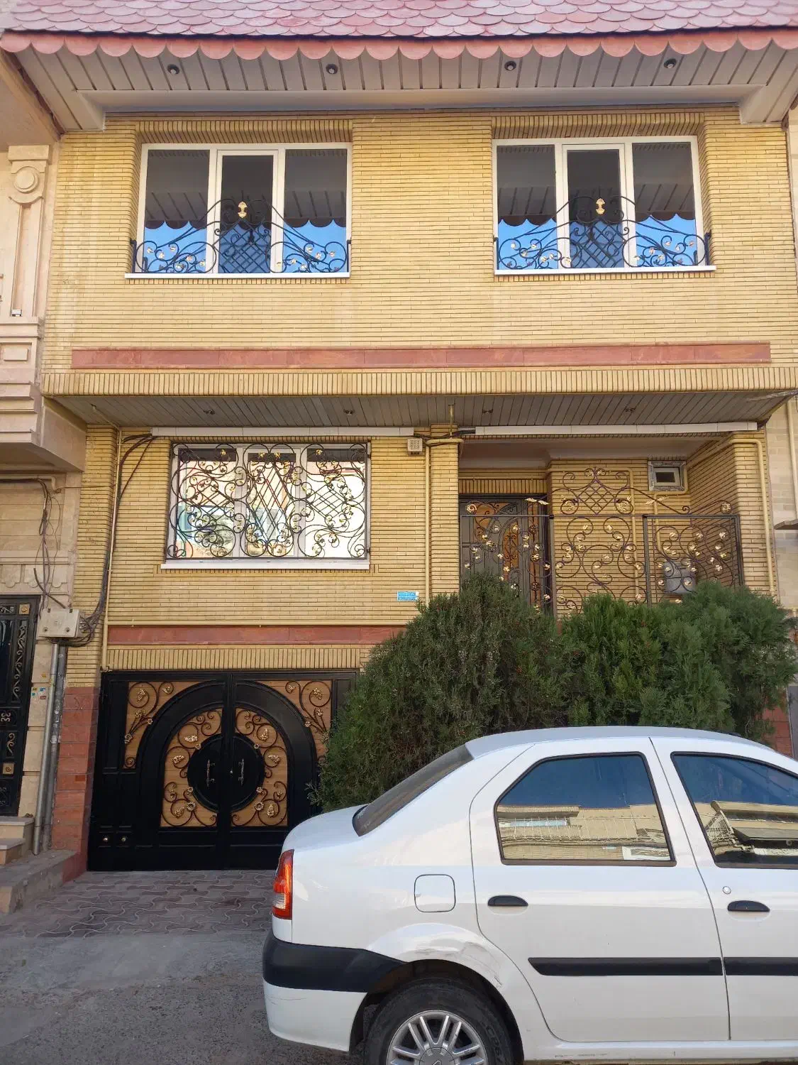 ec1b8c7f-bf34-42aa-ae25-fb68cfceaaed