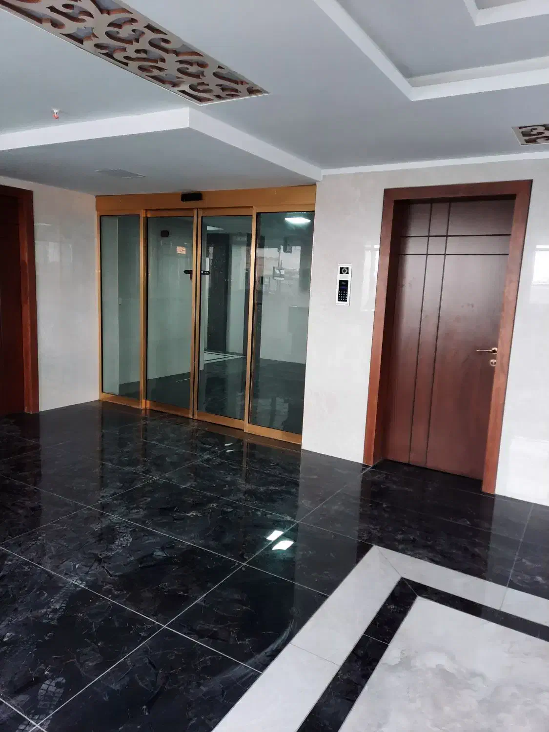 eedb8bc2-95bc-406f-8876-4db0b66a0e53