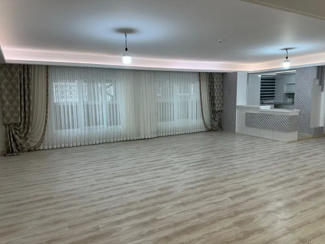 f1825d01-a435-49ed-a9d2-9851cc98fff4