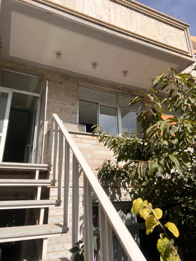 f63bec96-25e0-4570-bb26-7fdc9a1af493